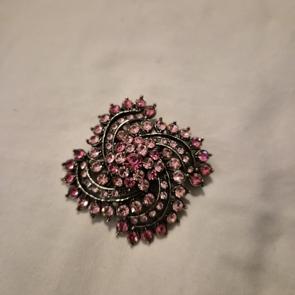 Elegant Pink Crystal Brooch
